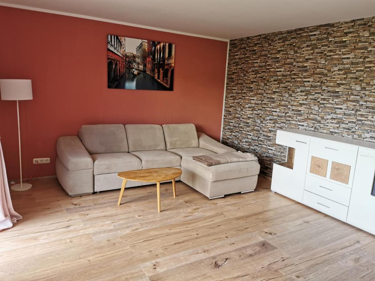 Gemuetliche 90 Qm Wohnung In Saarburg, Zentral Gelegen, Garten Mit Aussicht, Separater Eingang Екстер'єр фото