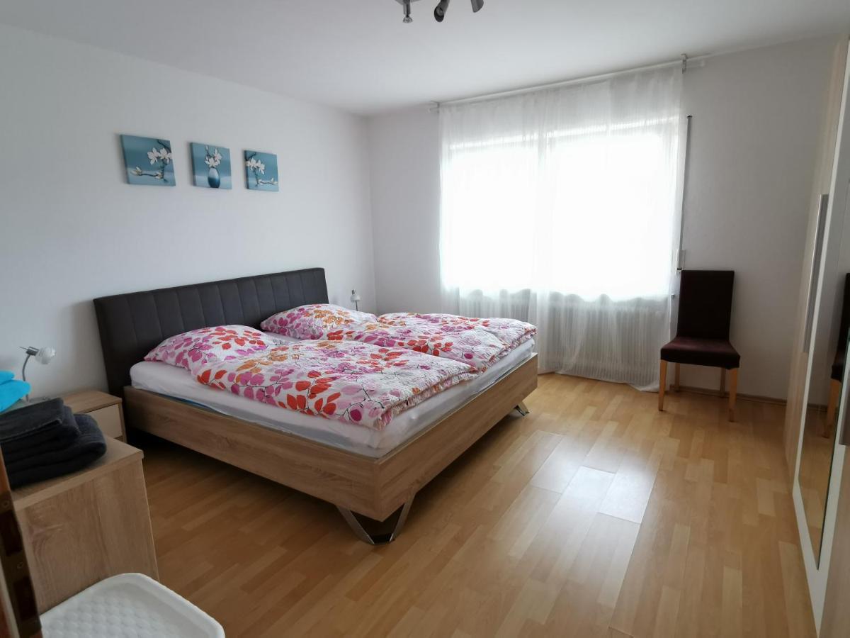 Gemuetliche 90 Qm Wohnung In Saarburg, Zentral Gelegen, Garten Mit Aussicht, Separater Eingang Екстер'єр фото